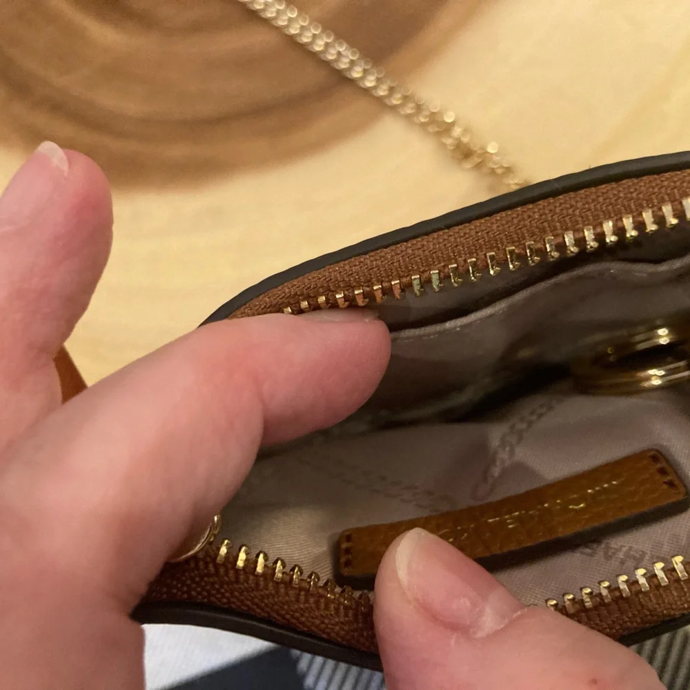 MICHAEL KORS Brown Card‎ ID Chain Wrislet Wallet with Keychain Luggage Tan